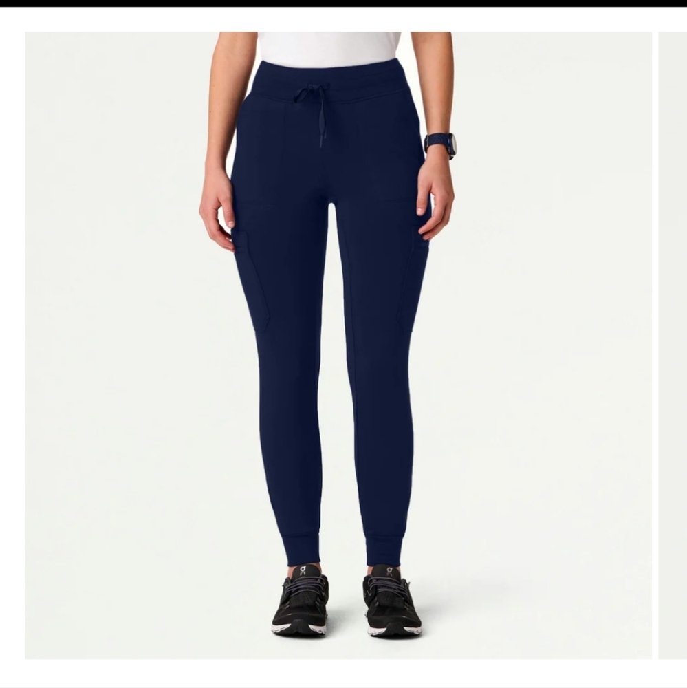 Jaanuu Navy 10 Pocket Jogger Scrub Pant in Large